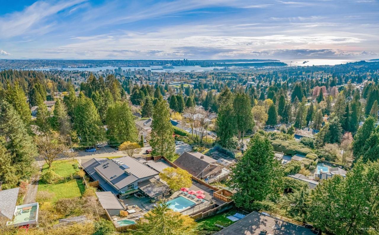 Seymour Private Bedroom, Ensuite Bathroom With Shared Pool, Hot Tub With Views North Vancouver Exterior foto