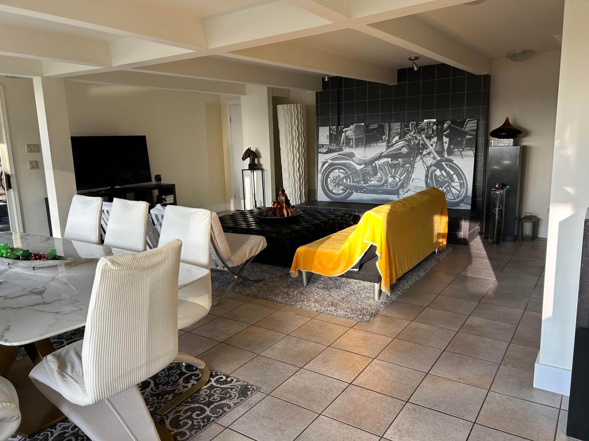 Seymour Private Bedroom, Ensuite Bathroom With Shared Pool, Hot Tub With Views North Vancouver Exterior foto