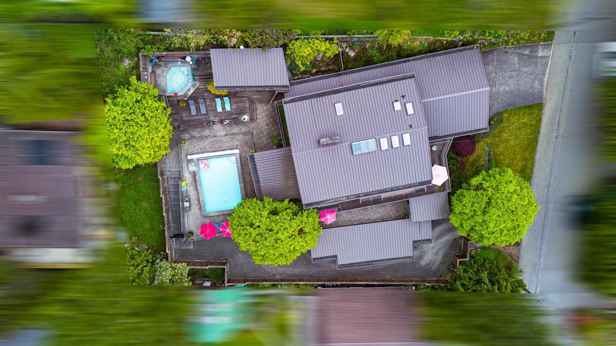 Seymour Private Bedroom, Ensuite Bathroom With Shared Pool, Hot Tub With Views North Vancouver Exterior foto